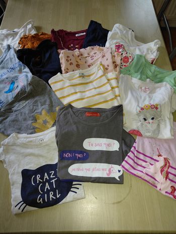 Lot tee-shirt 8 ans