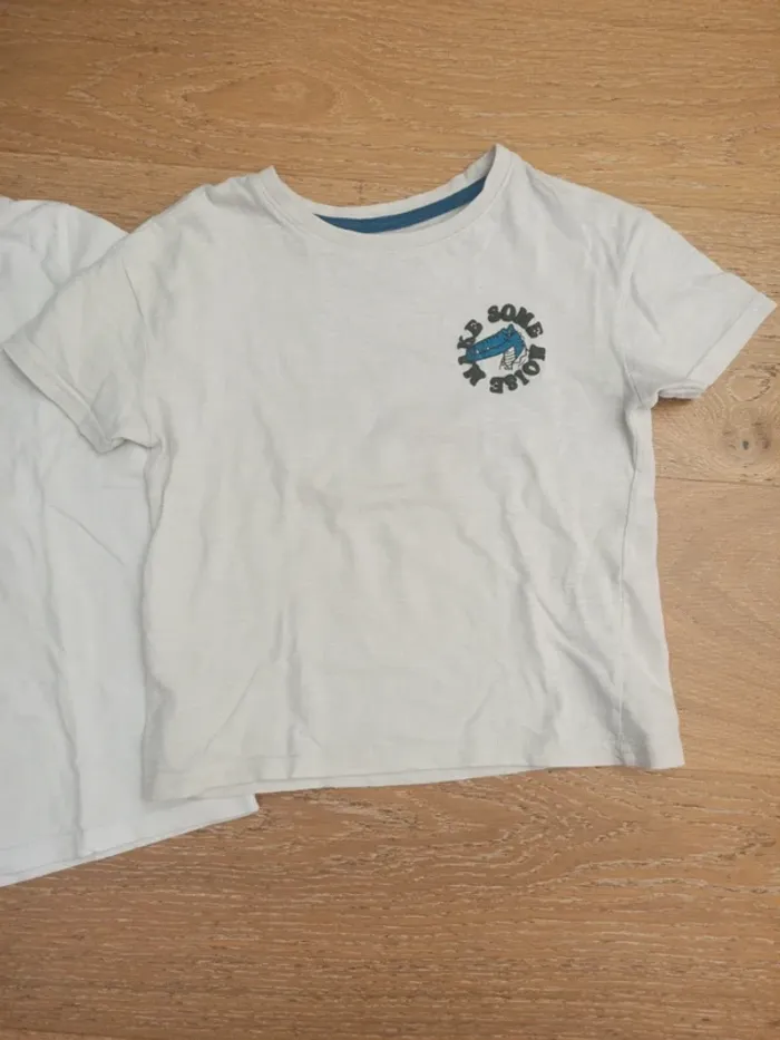 Lot tee-shirt 4 ans - photo numéro 2
