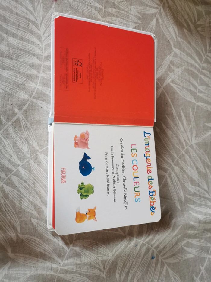 Livre des couleurs - photo numéro 2