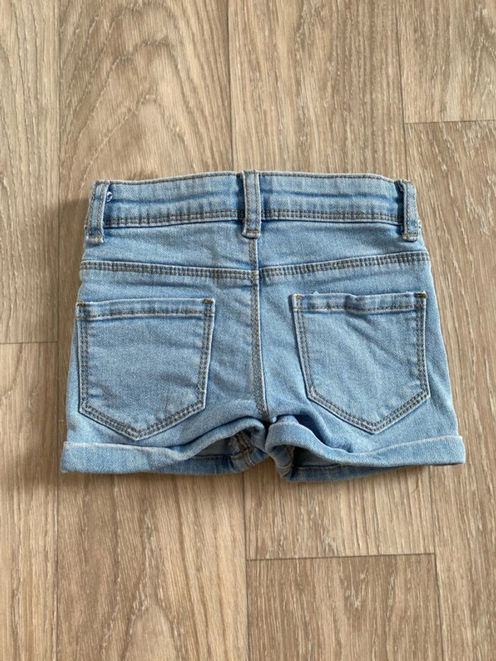Short en jean 3 ans - photo numéro 3