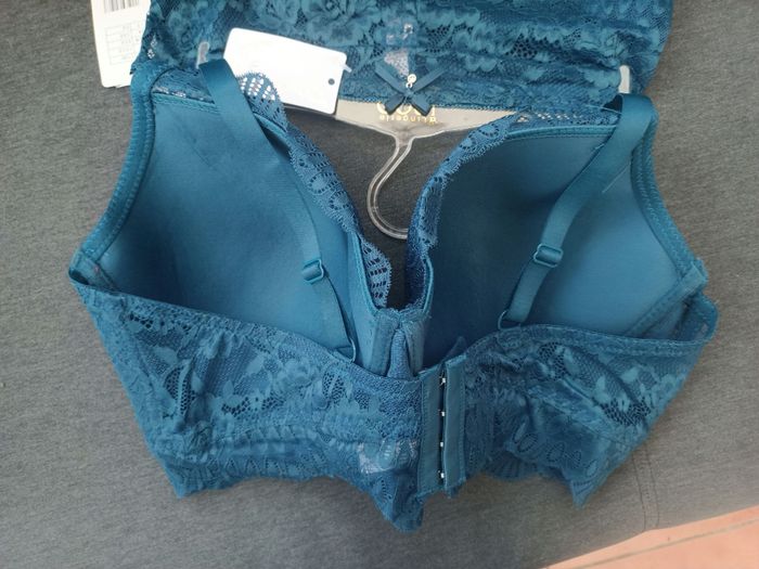 Ensemble lingerie - photo numéro 2