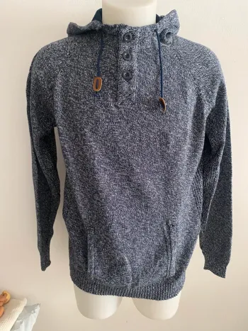 Pull à capuche
