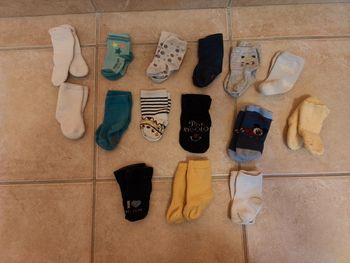 16 paires de chaussettes garçon 15-17