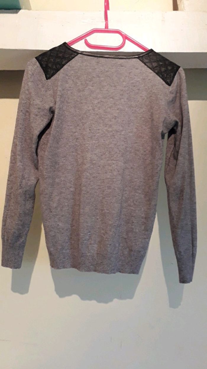 Pull gris - photo numéro 6