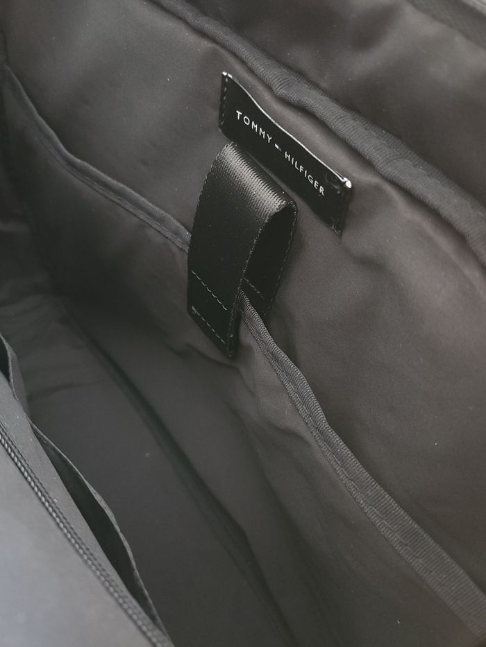 Saccoche pour ordinateur portable Tommy Hilfiger - photo numéro 8