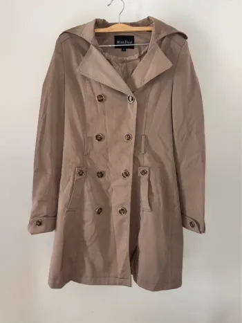 Trench femme taille 38 beige en très bon état