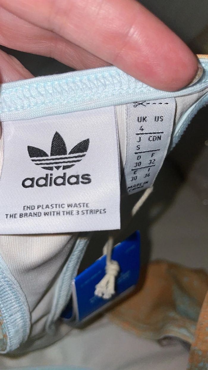 Brassière de Sport Adidas Originals AOP Bra Top HL6596 - Neuve avec Étiquettes - photo numéro 4
