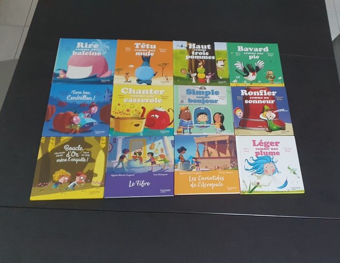 Lot de 12 livres