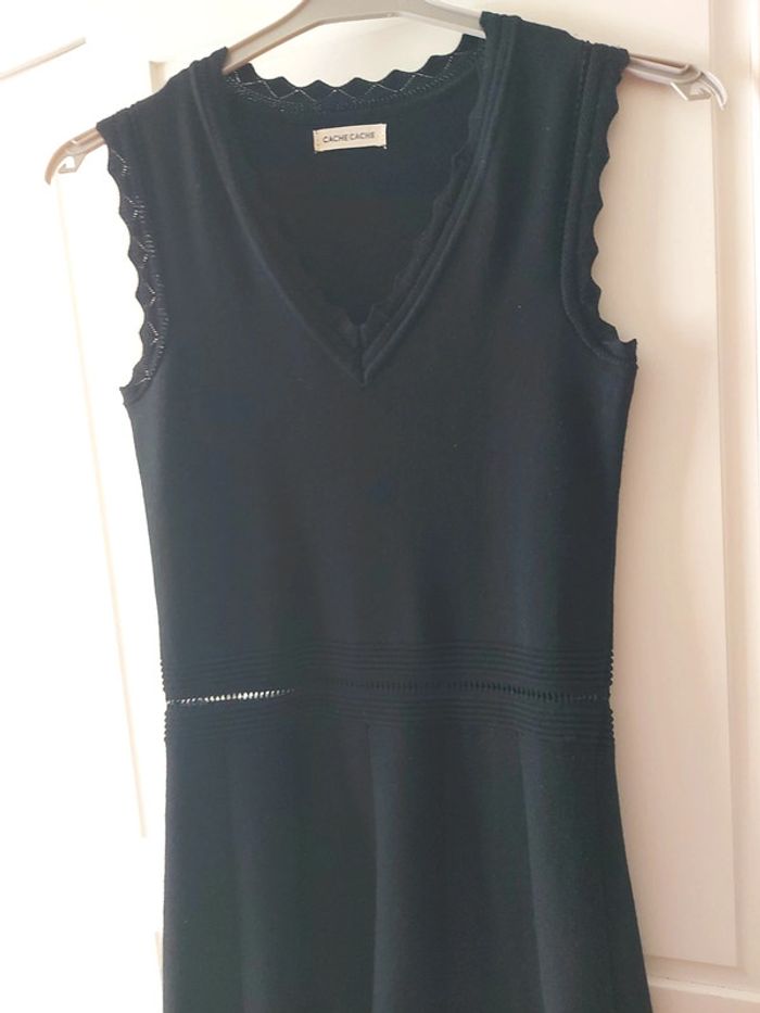 Robe noire cache-cache taille 36 - photo numéro 2