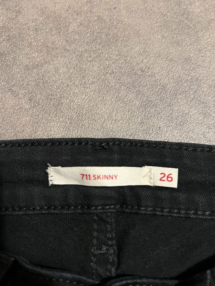 Jean femme Levi’s 711 skinny W26 - photo numéro 4