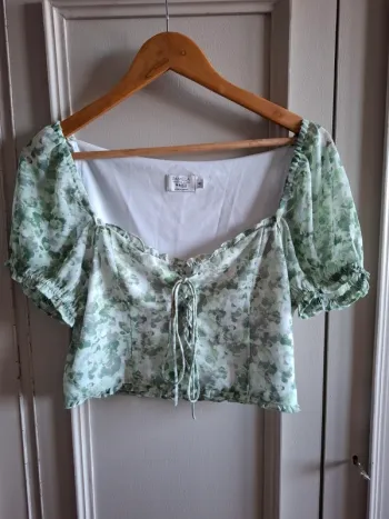 Blouse à lacets Nakd