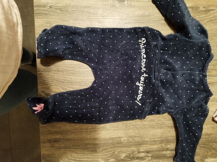 Body et pyjama - photo numéro 3