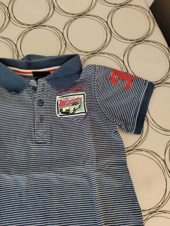 Polo 2/4 ans H&M très bon état - photo numéro 3