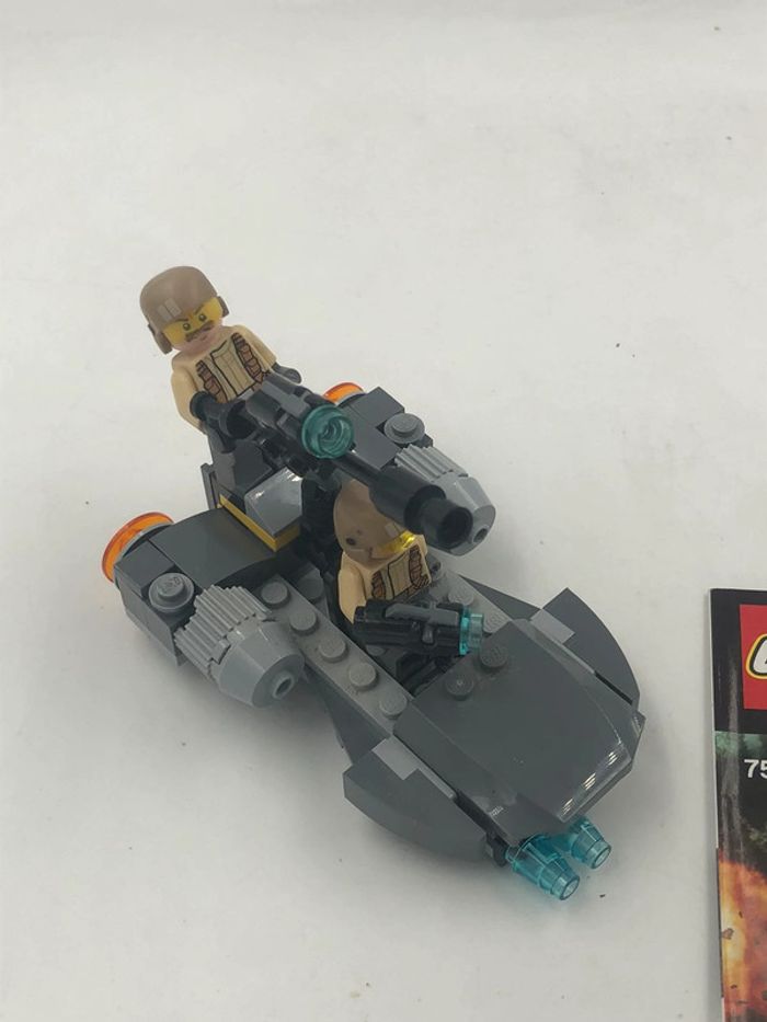 Lego Disney Star Wars 75131 - photo numéro 3