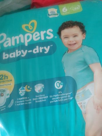 Pampers grand paquet gigapack xxl pack babydry taille 6 total 100 couches