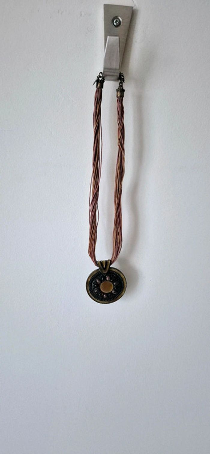 Collier - photo numéro 5