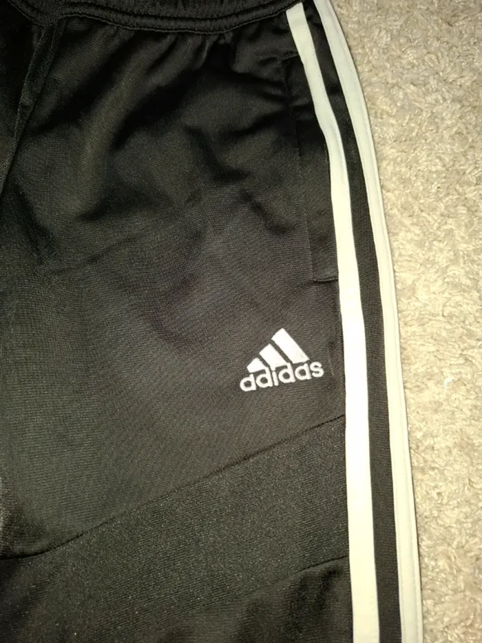 Pantalon de jogging Adidas Mixte neuf 8 ans - photo numéro 6