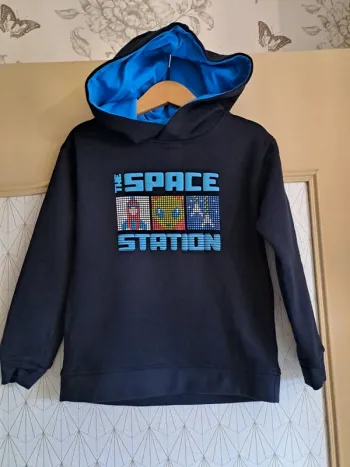 Sweat à capuche marine garçon 6 ans influx comme neuf