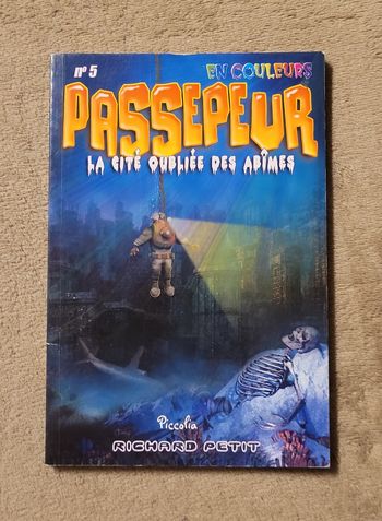 La cité oubliée des abîmes Richard Petit