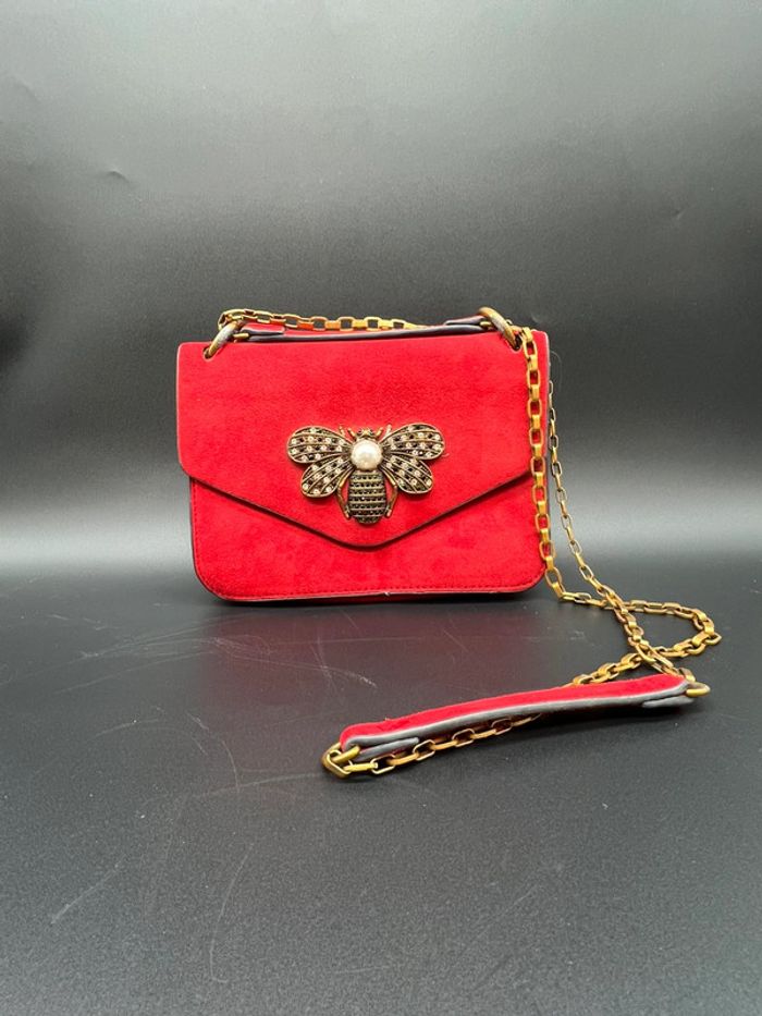 adorable sac à main de la marque parfois en faux daim