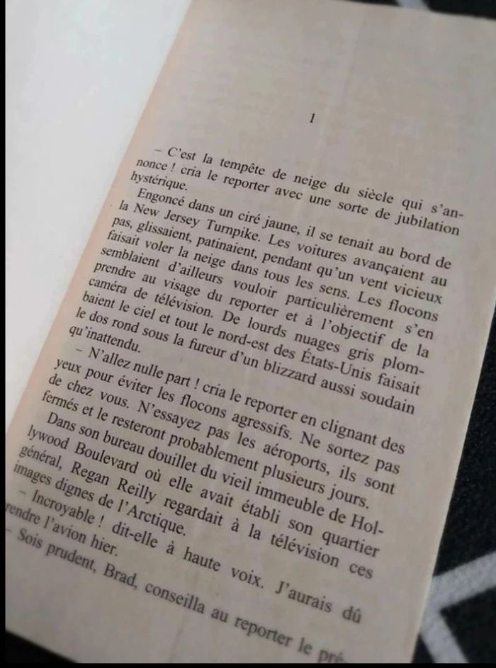 Livre Le Collier Volé - photo numéro 3