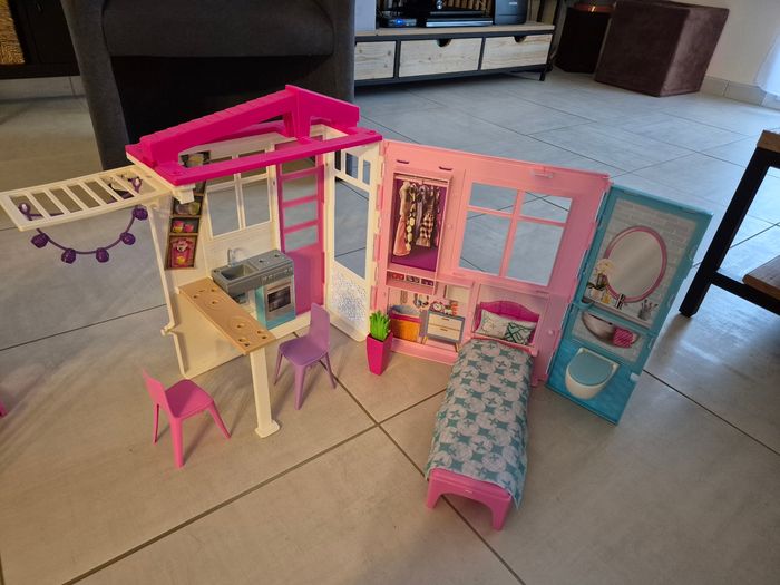 Maison de Barbie pliante