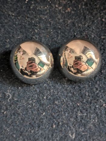 Boucles d'oreille rondes argentées