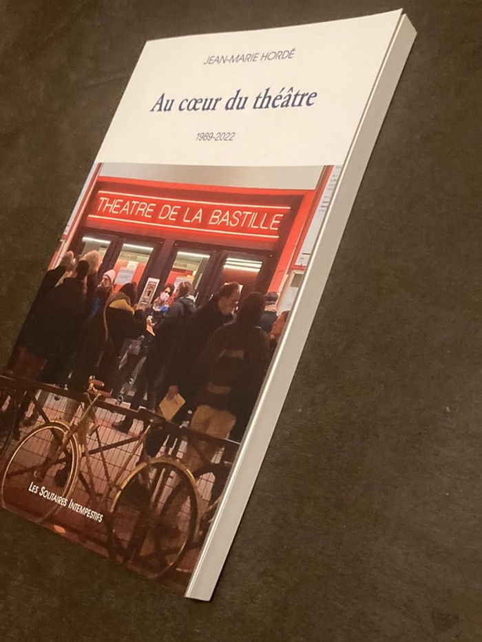 Livre « au cœur du théâtre 1989–2022 » - photo numéro 3