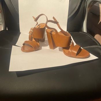 Chaussure à talon