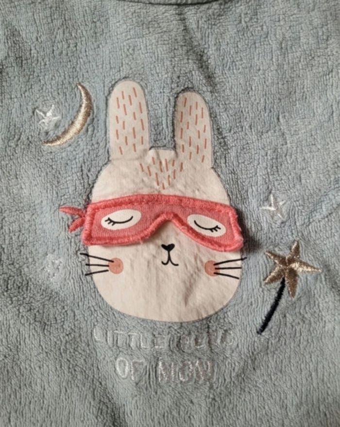 Pyjama velours taille 12 mois - photo numéro 2