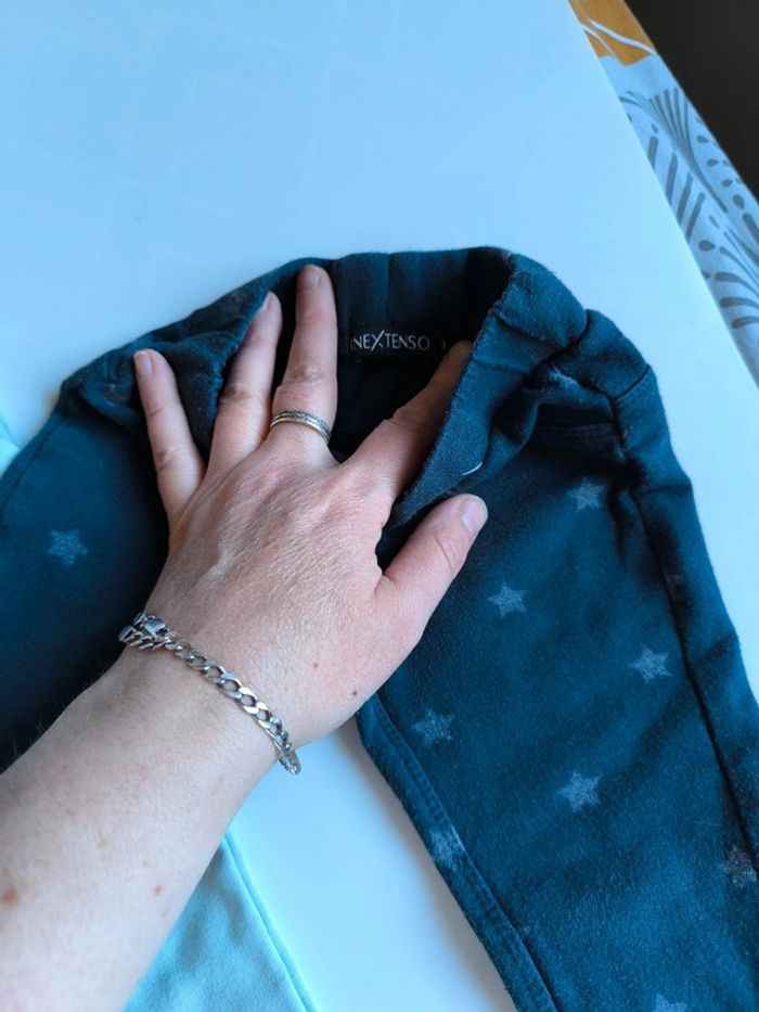 Lot de 3 pantalons leggings taille 2 ans en très bon état - photo numéro 4