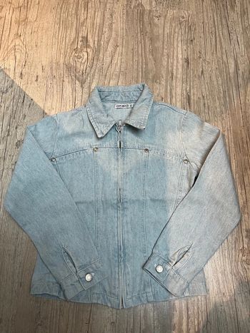 Veste en jean okaidi taille 8 ans