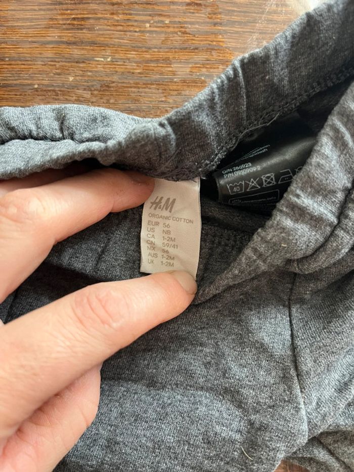 Pantalon 1-2 mois - photo numéro 3
