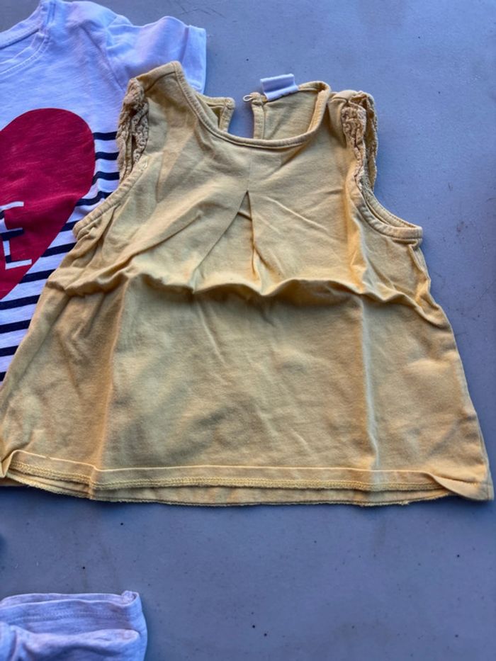 lot de t-shirt - photo numéro 3