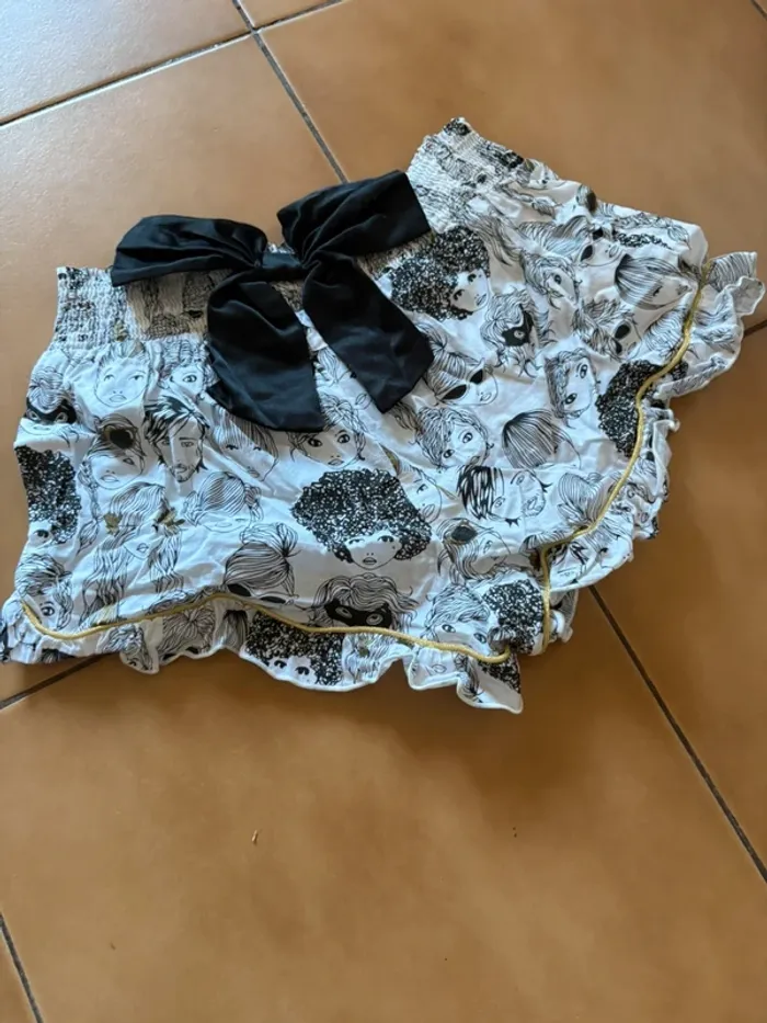 Short femme XS - photo numéro 2