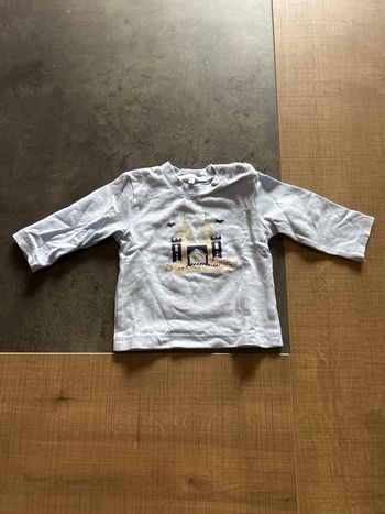 T-shirt manches longues bébé taille 3 mois