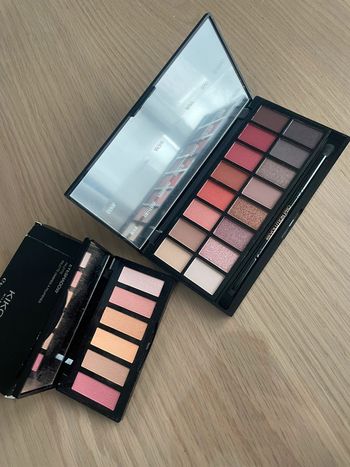 Lot de 2 palettes yeux Kiko + Revolution