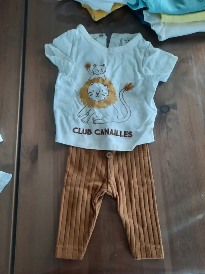 Tenue 1 mois mixte