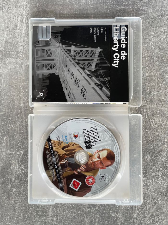 Jeu pour Sony PS3, GTA IV, Grand theft auto 4 en français. - photo numéro 2