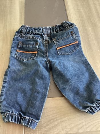 Jeans taille 9 mois