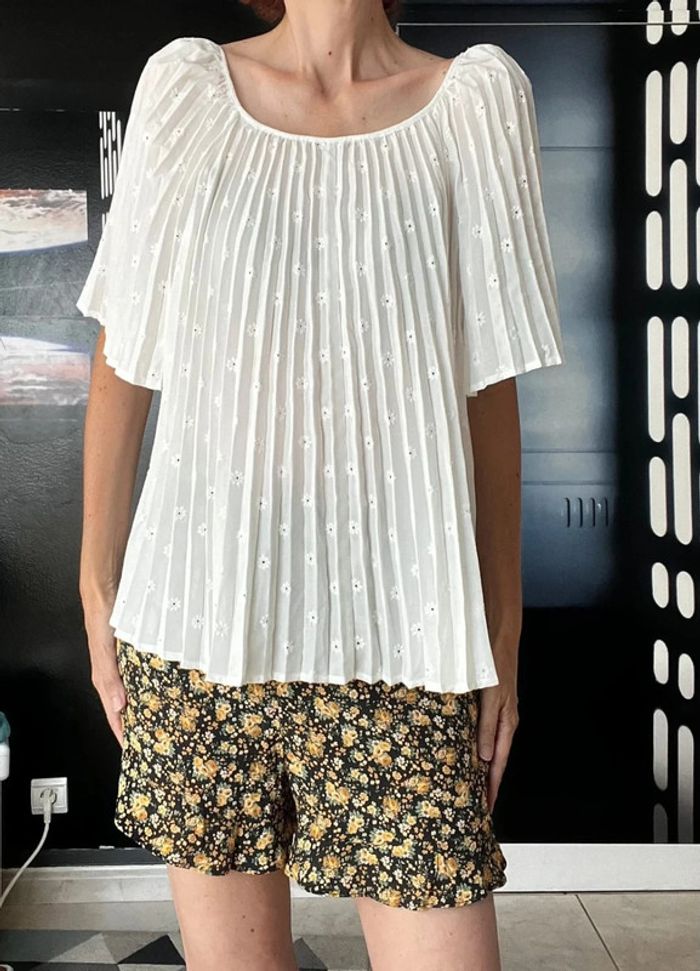 Blouse plissée brodée - photo numéro 4