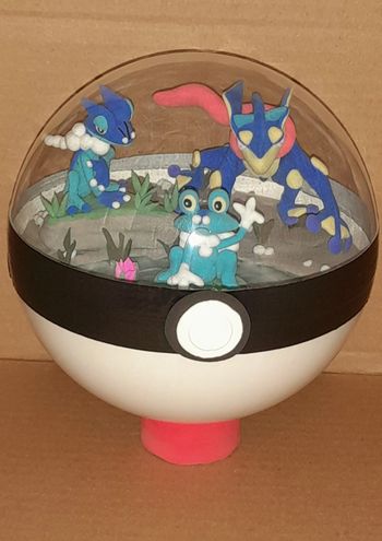 Terrarium, Pokeball Pokemon Evolution Grenousse