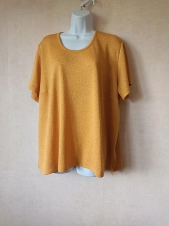 Tee shirt doré Taille 50 52