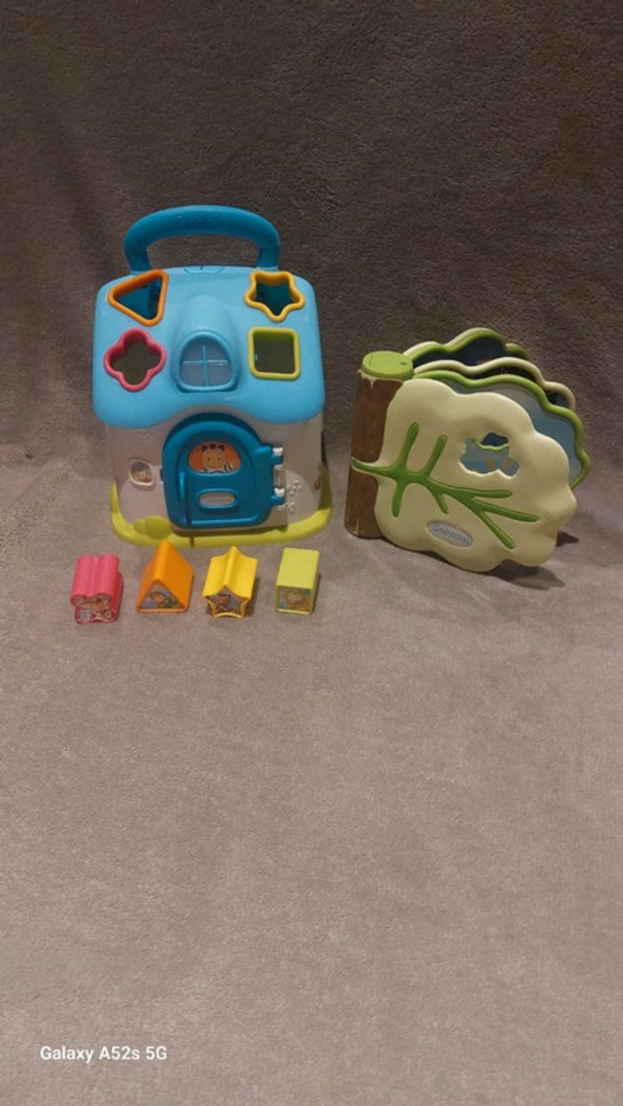 Lot jouets bébé