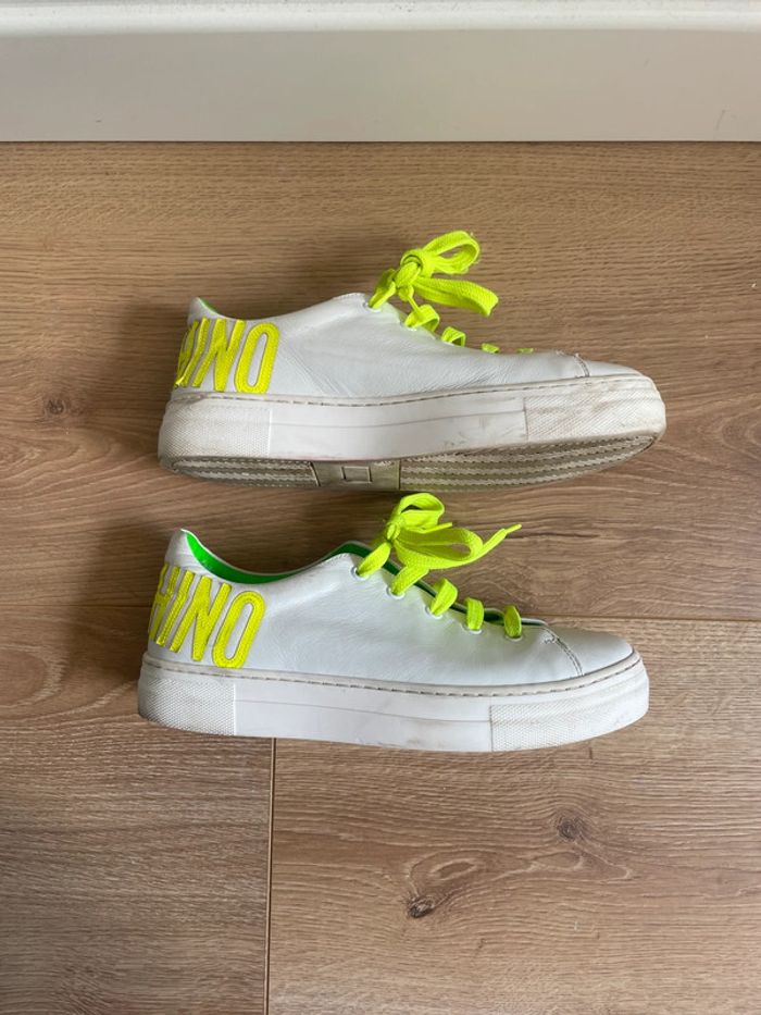 Baskets Moschino Teen blanches et jaune fluo - photo numéro 6