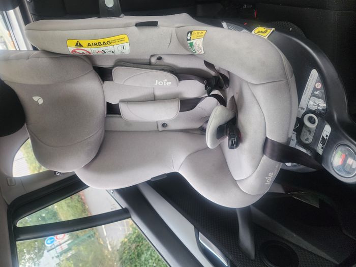 Siège auto Joie 360 Isofix inclinable 0-4ans