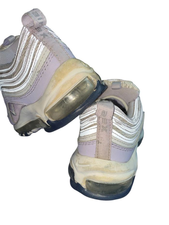 Baskets Nike taille 35,5 mixte - photo numéro 4