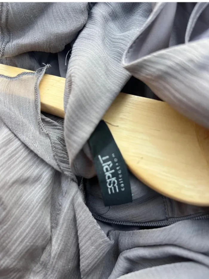 Superbe petite robe ESPRIT - neuve - taille 36 - photo numéro 4