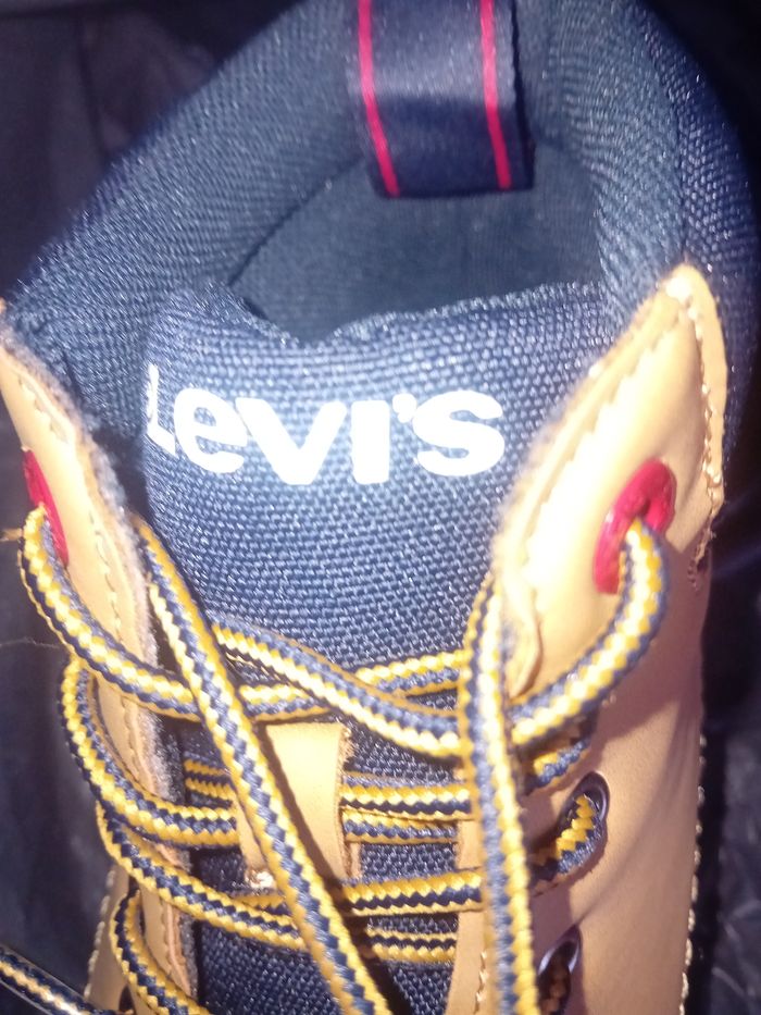 Boots Levis neuves - photo numéro 6