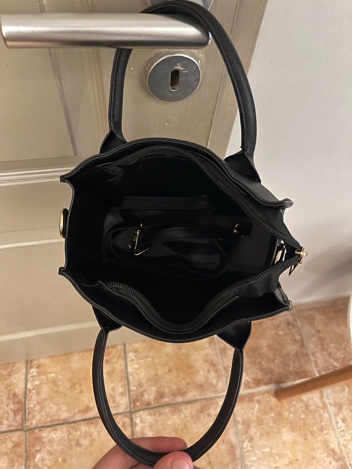 🖤 Petit sac noir élégant 🖤 - photo numéro 3